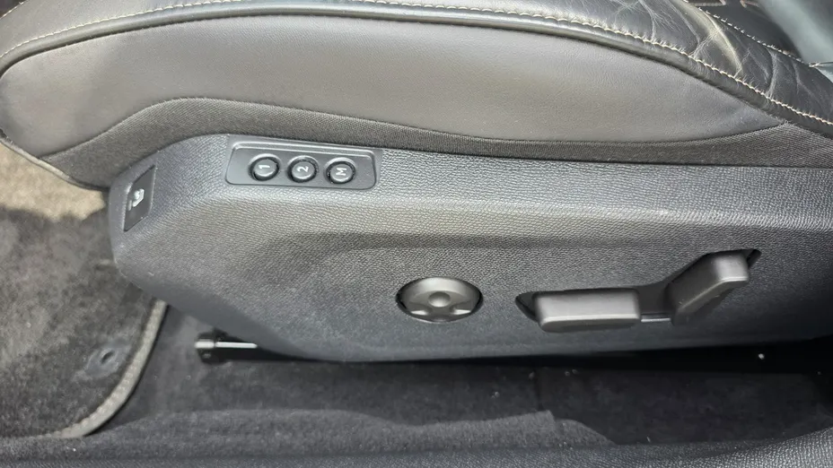 PEUGEOT 508 -