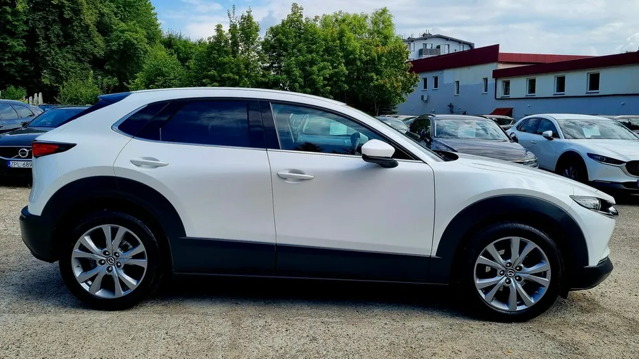 MAZDA CX-30 -