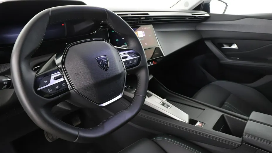 PEUGEOT 308 -