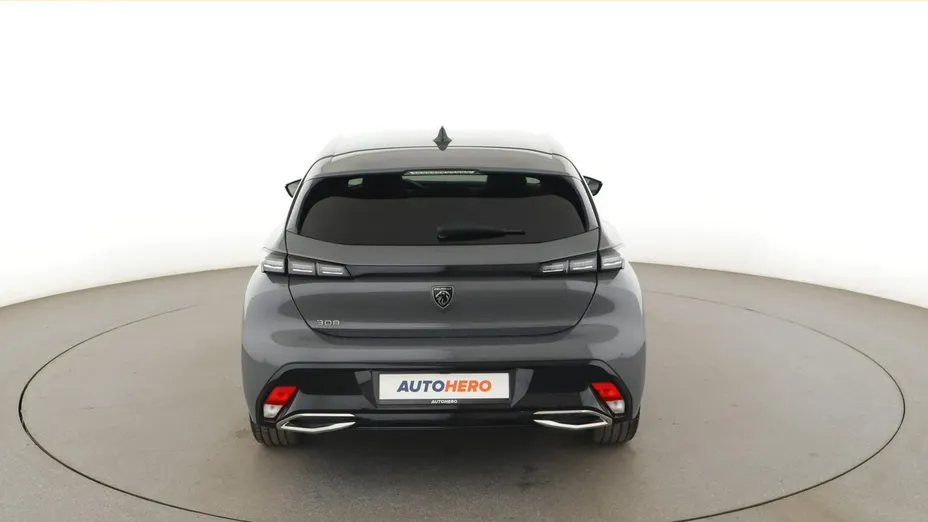 PEUGEOT 308 -
