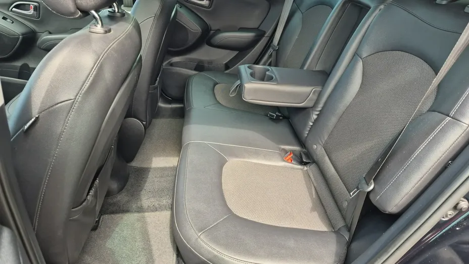 HYUNDAI Tucson -