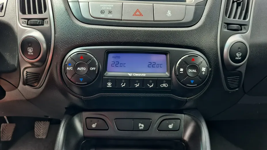 HYUNDAI Tucson -