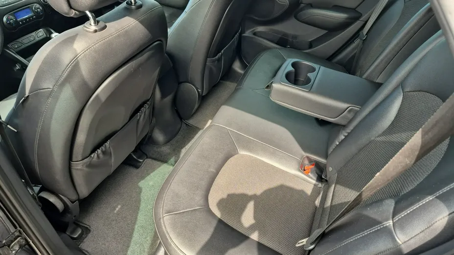 HYUNDAI Tucson -