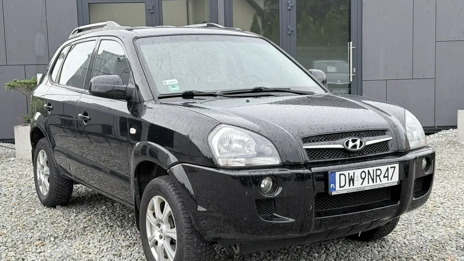HYUNDAI Tucson -