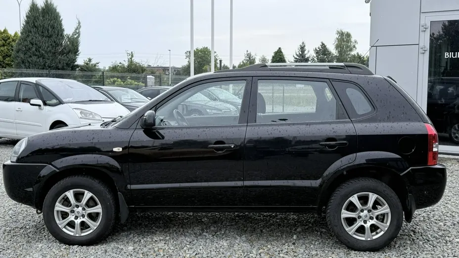 HYUNDAI Tucson -