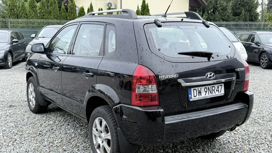 HYUNDAI Tucson -