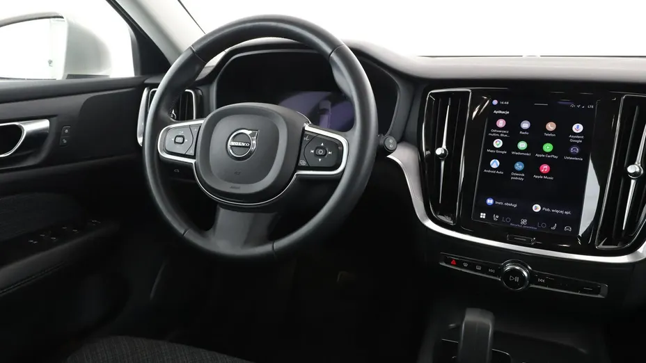 VOLVO V60 -