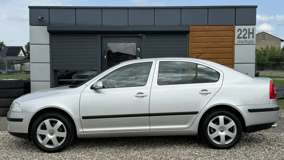 SKODA Octavia -