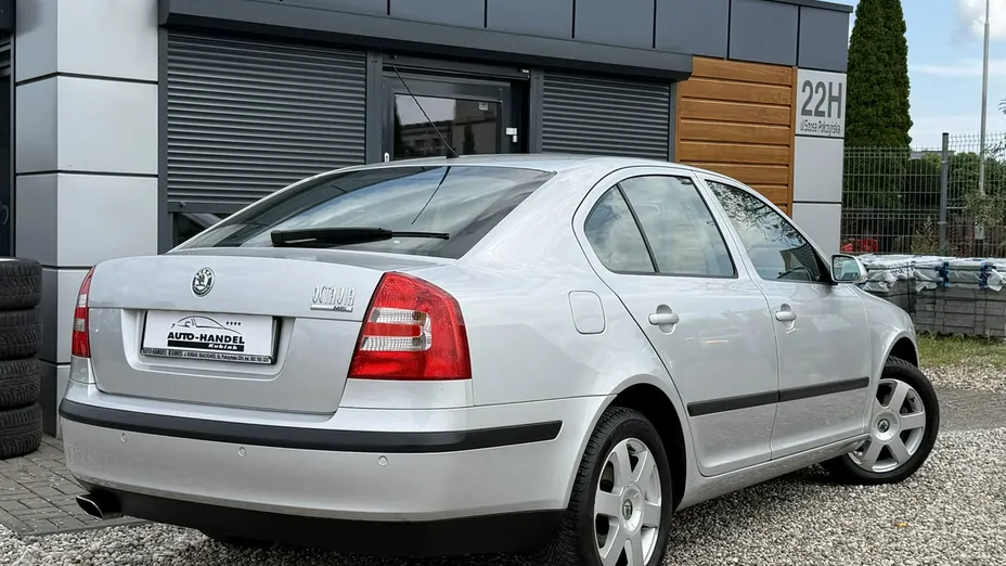 SKODA Octavia -