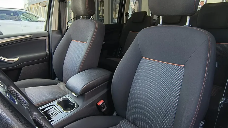 FORD Galaxy -