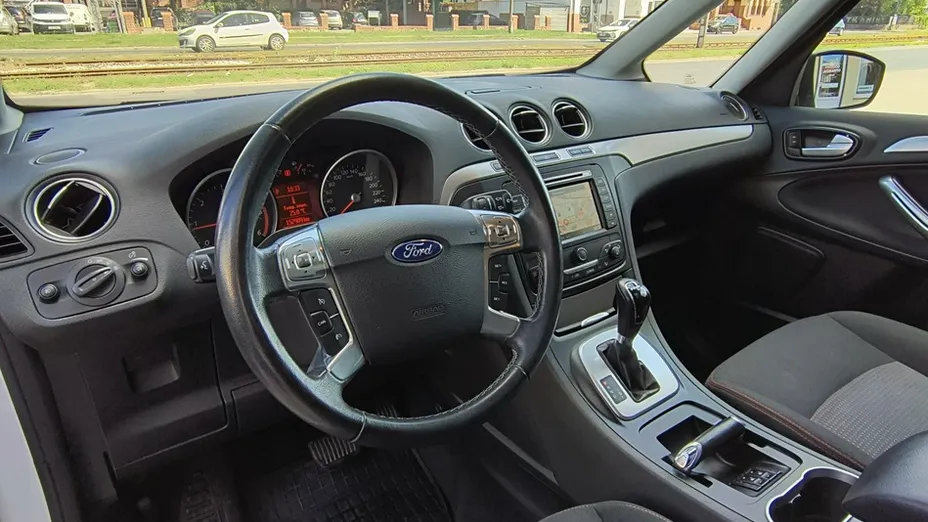 FORD Galaxy -
