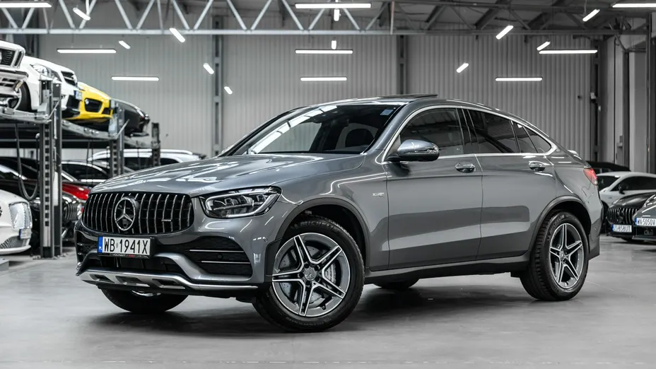 MERCEDES-BENZ GLC -