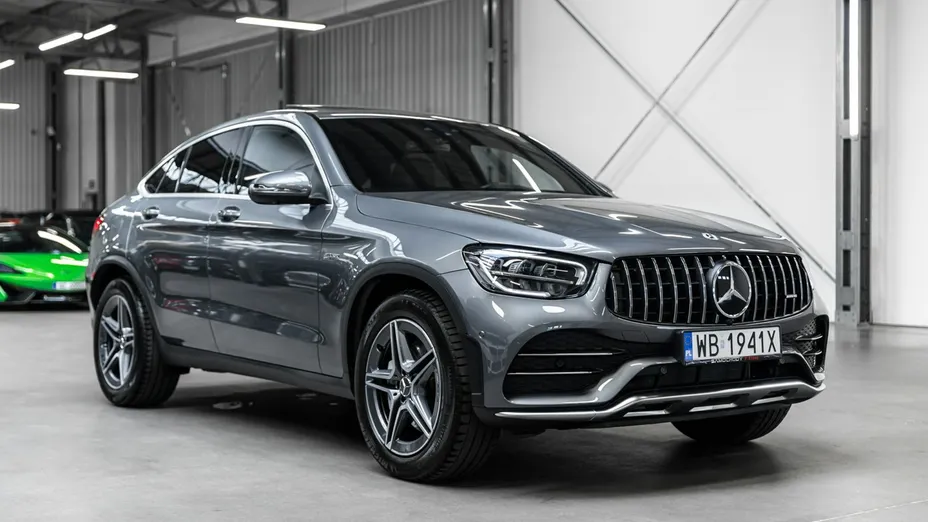 MERCEDES-BENZ GLC -