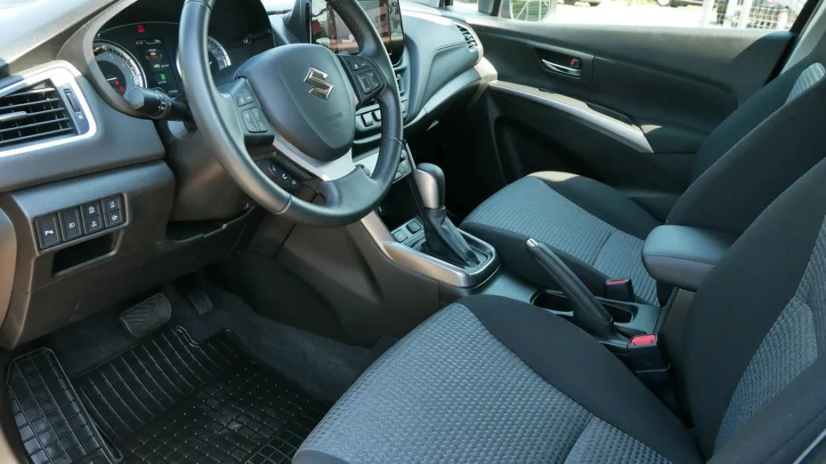 SUZUKI S-Cross -