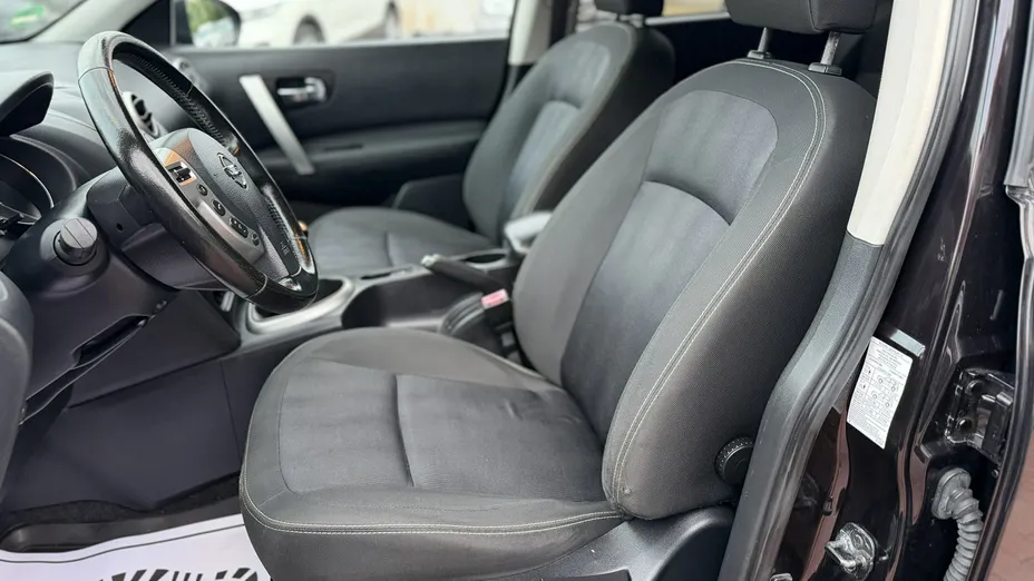 NISSAN Qashqai+2 -
