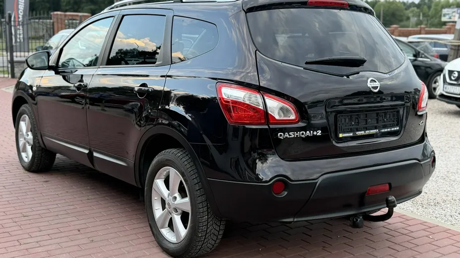 NISSAN Qashqai+2 -