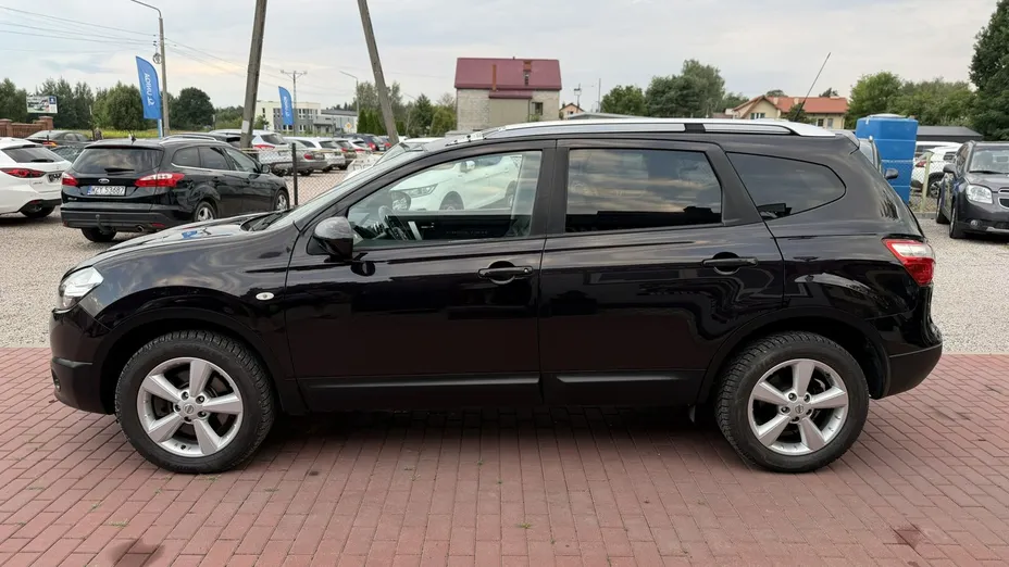 NISSAN Qashqai+2 -