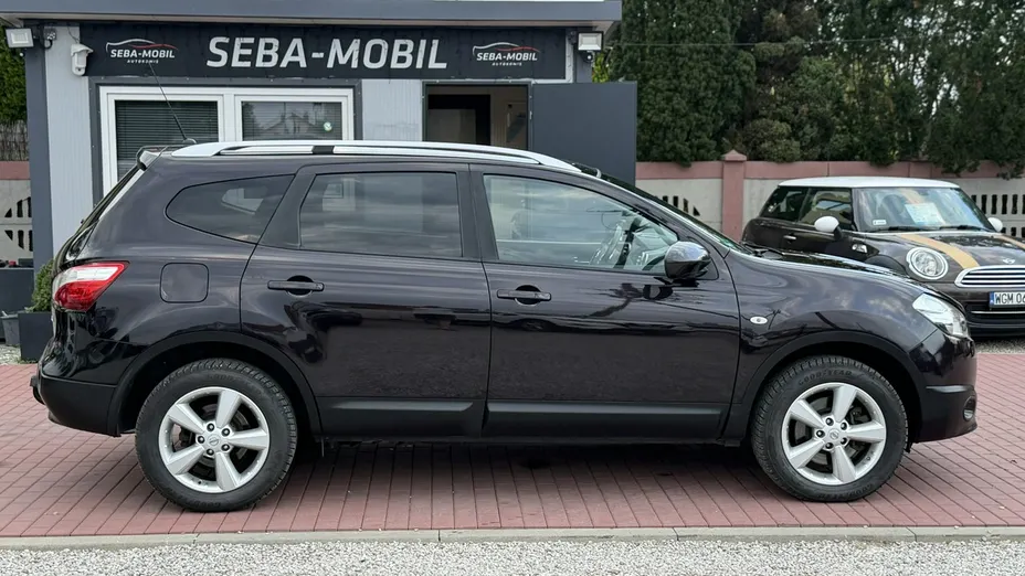 NISSAN Qashqai+2 -