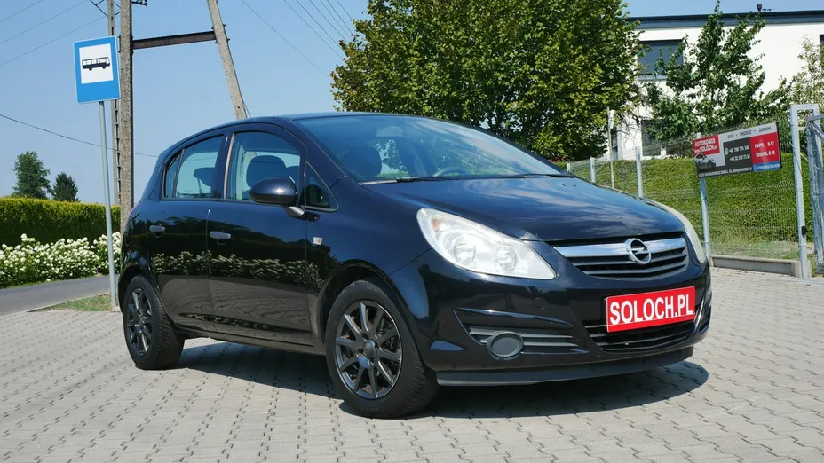 OPEL Corsa -