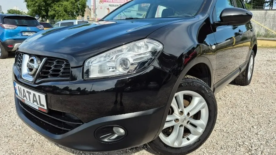 NISSAN Qashqai -