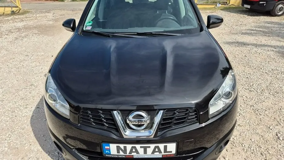 NISSAN Qashqai -
