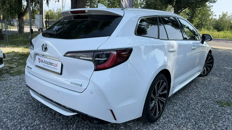 TOYOTA Corolla -