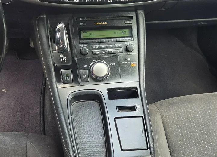 LEXUS CT -