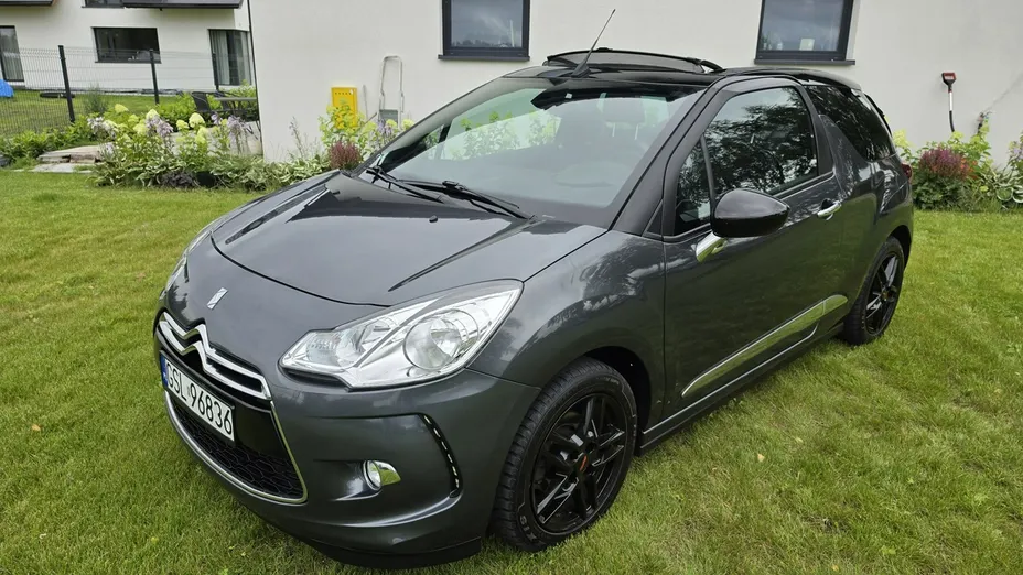 CITROEN DS3 -