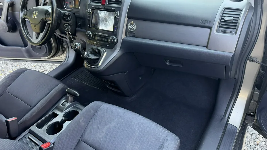 HONDA CR-V -