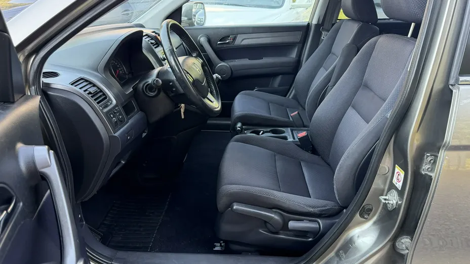 HONDA CR-V -