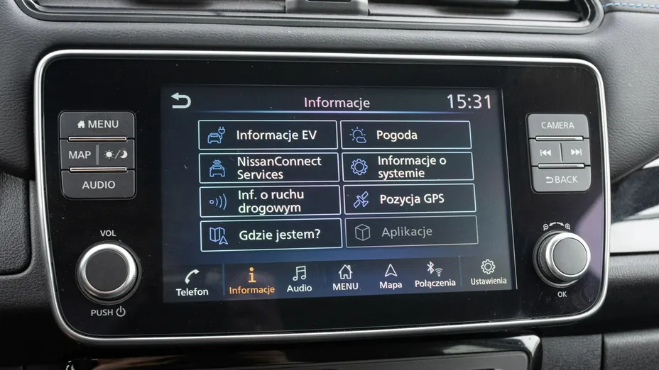 NISSAN Leaf -