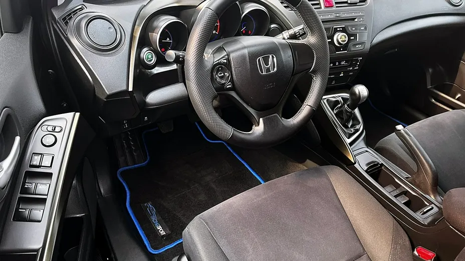 HONDA Civic -