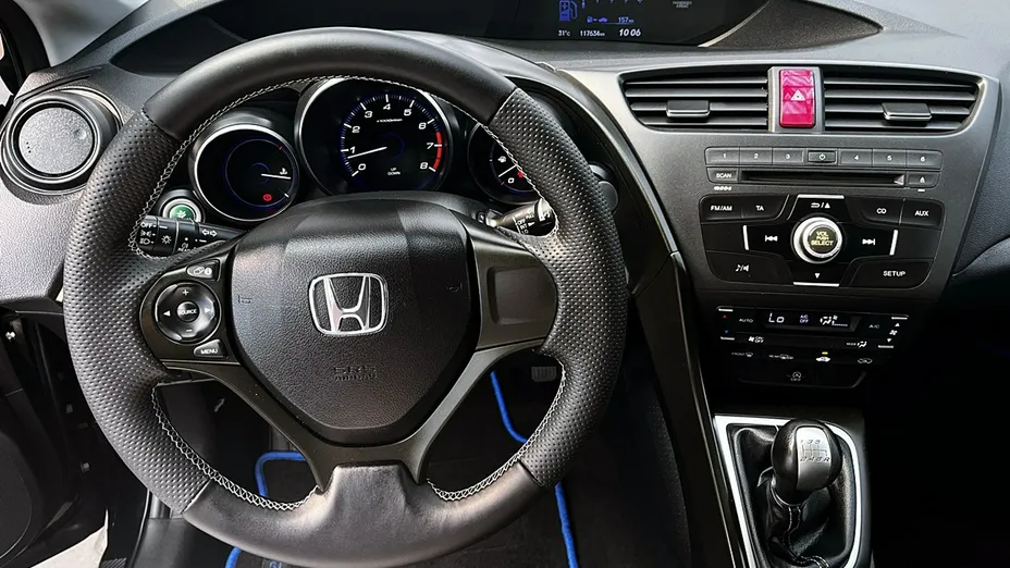 HONDA Civic -
