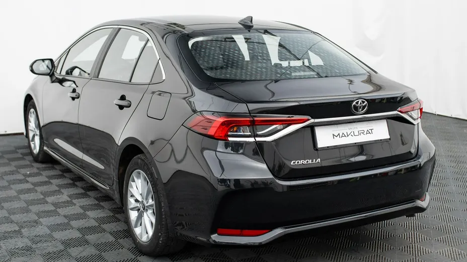 TOYOTA Corolla -