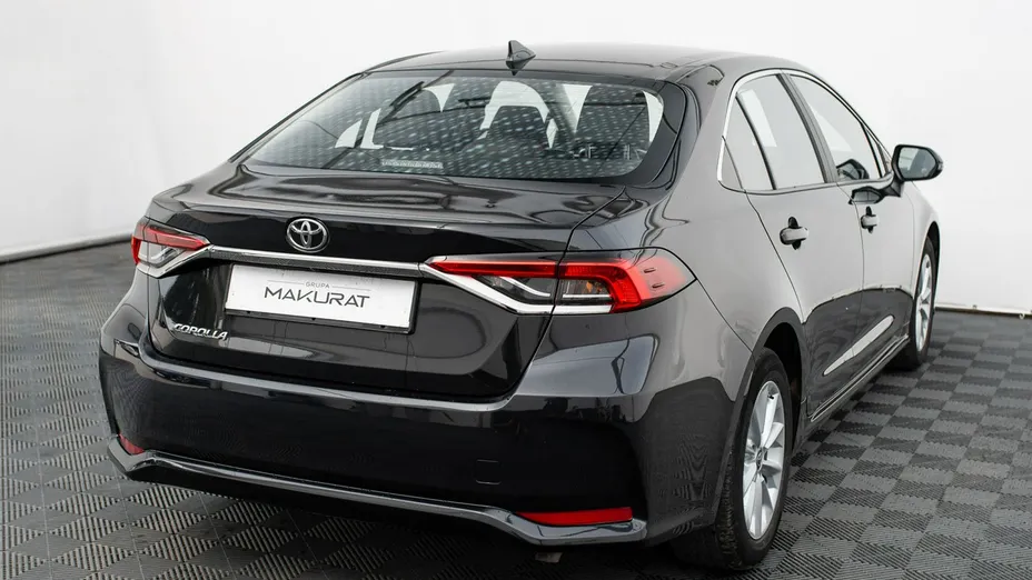 TOYOTA Corolla -