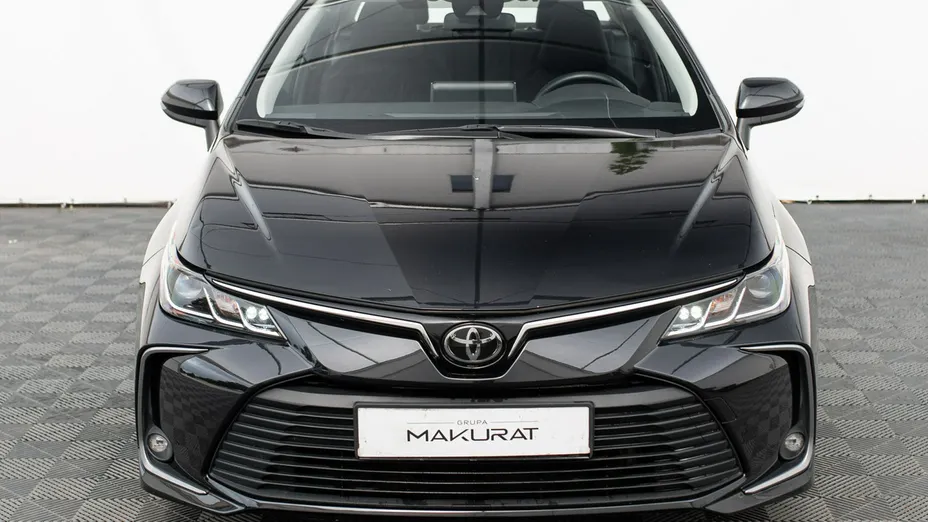 TOYOTA Corolla -