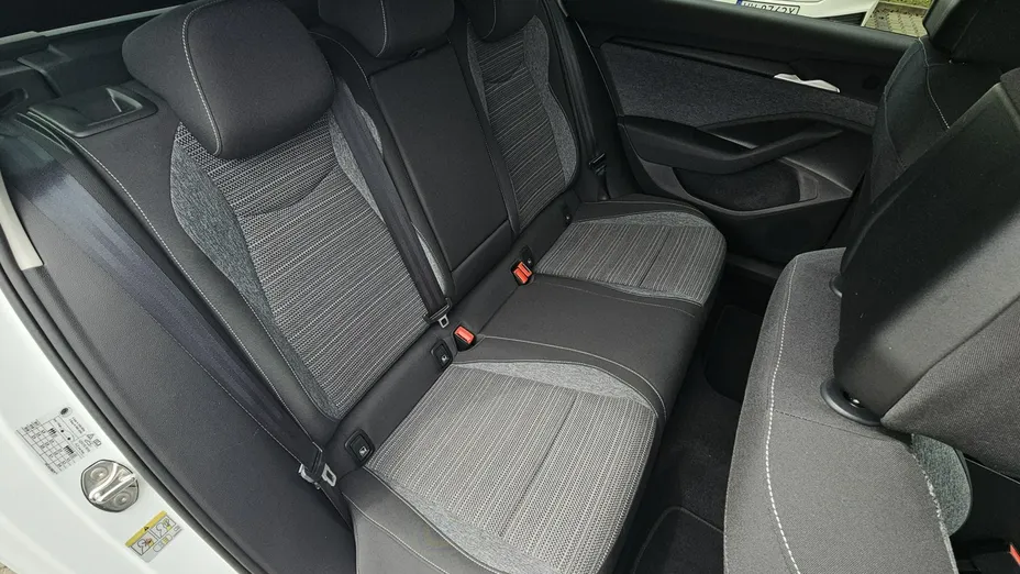 SKODA Superb -