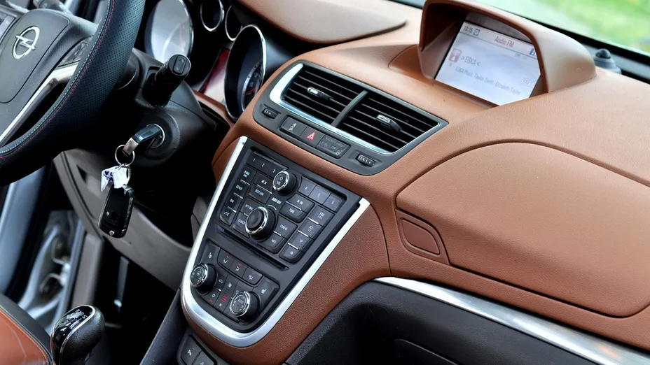 OPEL Mokka -