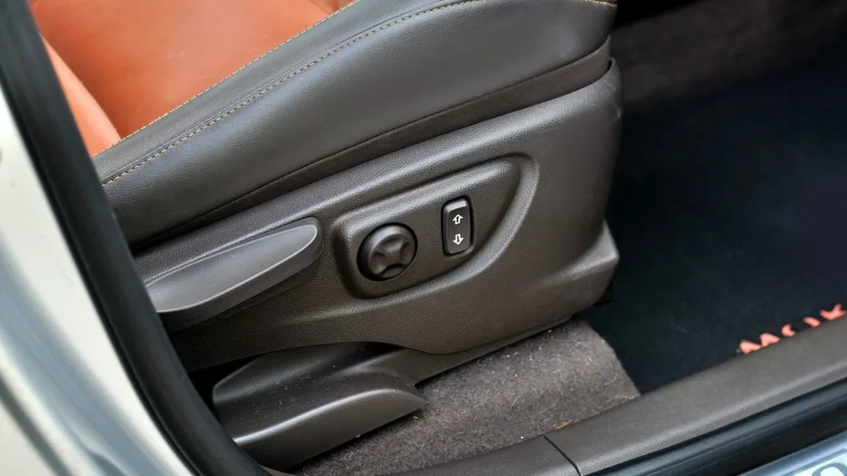OPEL Mokka -