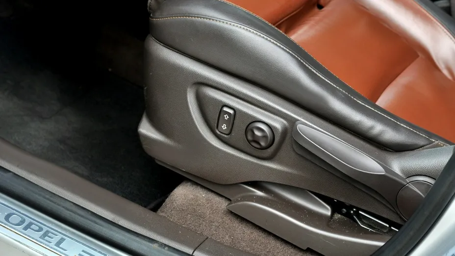 OPEL Mokka -