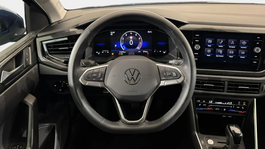 VOLKSWAGEN Taigo -