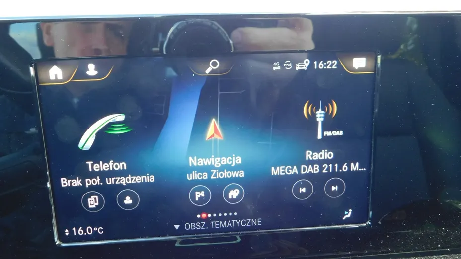 MERCEDES-BENZ GLA -