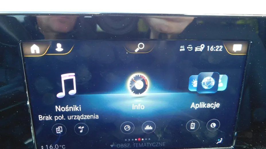 MERCEDES-BENZ GLA -