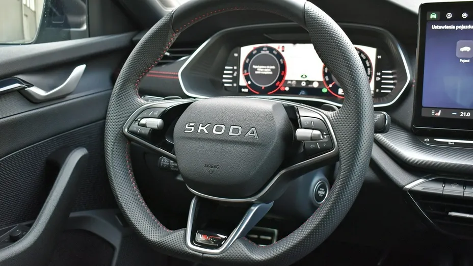 SKODA Octavia -