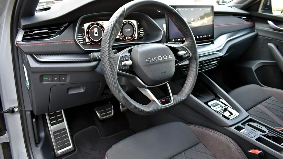 SKODA Octavia -