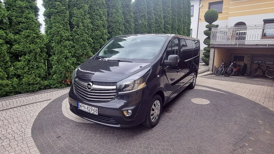 OPEL Vivaro -