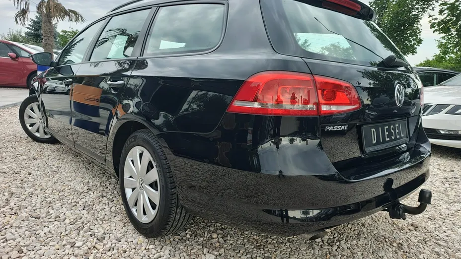 VOLKSWAGEN Passat -