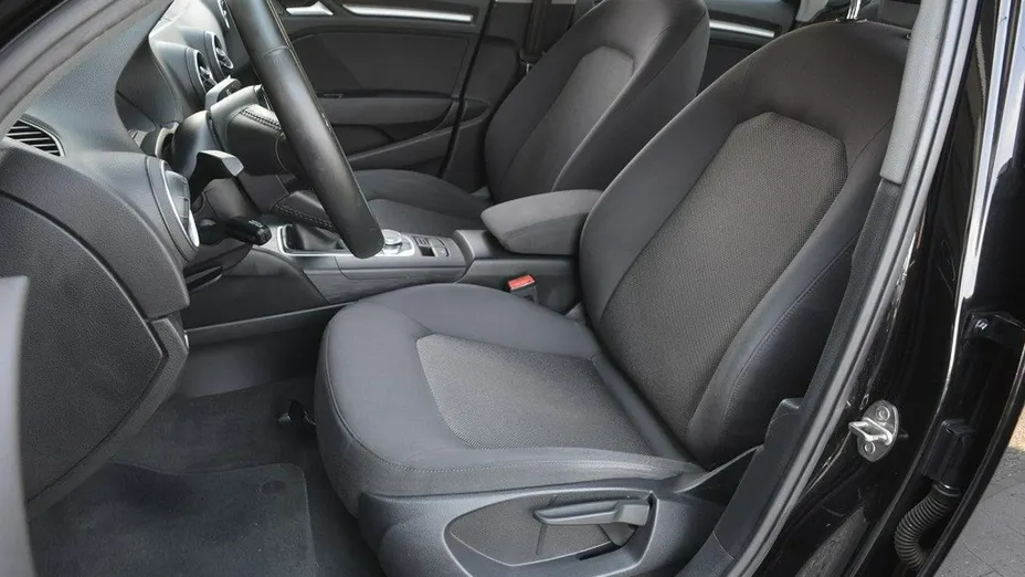 AUDI A3 -
