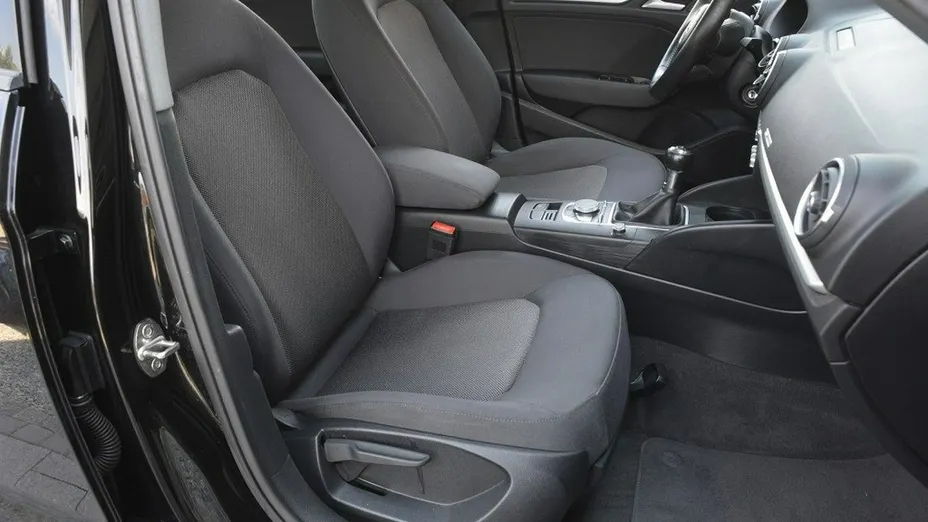 AUDI A3 -