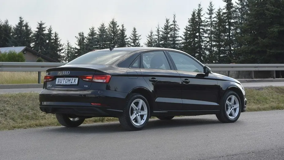 AUDI A3 -